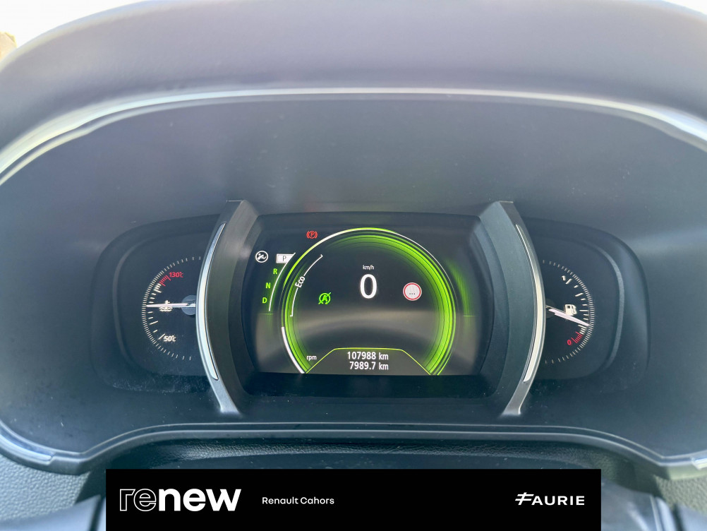 Acheter Renault Megane 4 Mégane IV Berline TCe 130 Energy EDC Limited 5p occasion dans les concessions du Groupe Faurie