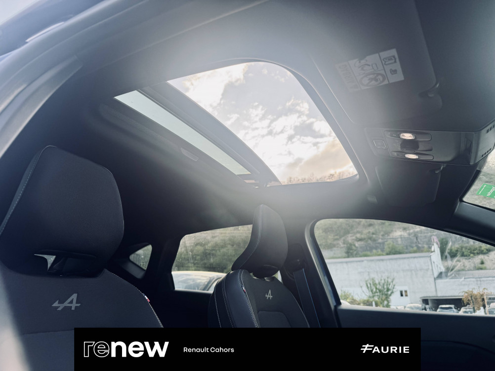 Acheter Renault Captur 2 Captur E-Tech full hybrid 145 ch esprit Alpine 5p occasion dans les concessions du Groupe Faurie