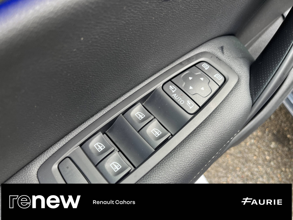 Acheter Renault Megane 4 Megane IV Berline TCe 140 EDC Techno 5p occasion dans les concessions du Groupe Faurie