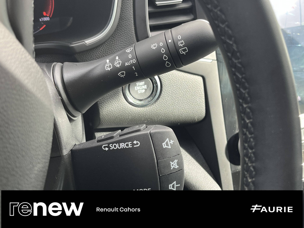 Acheter Renault Megane 4 Megane IV Berline TCe 140 EDC Techno 5p occasion dans les concessions du Groupe Faurie