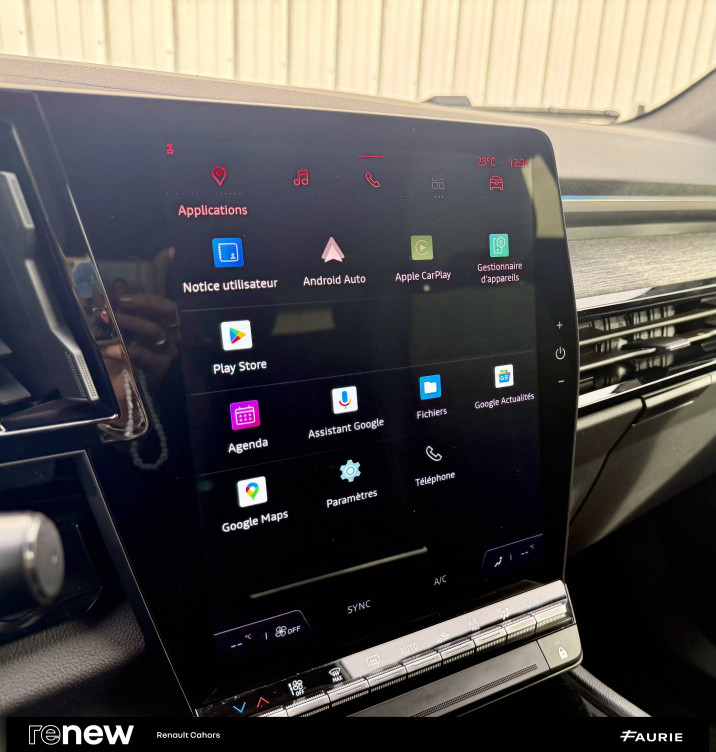 Acheter Renault Austral Austral E-Tech hybrid 200 Techno 5p occasion dans les concessions du Groupe Faurie