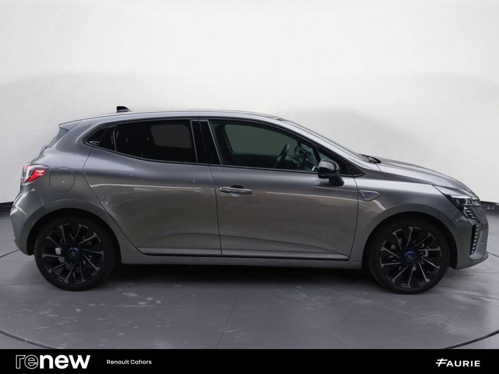 Acheter Renault Clio 5 Clio E-Tech full hybrid 145 ch GSR2 Esprit Alpine 5p occasion dans les concessions du Groupe Faurie