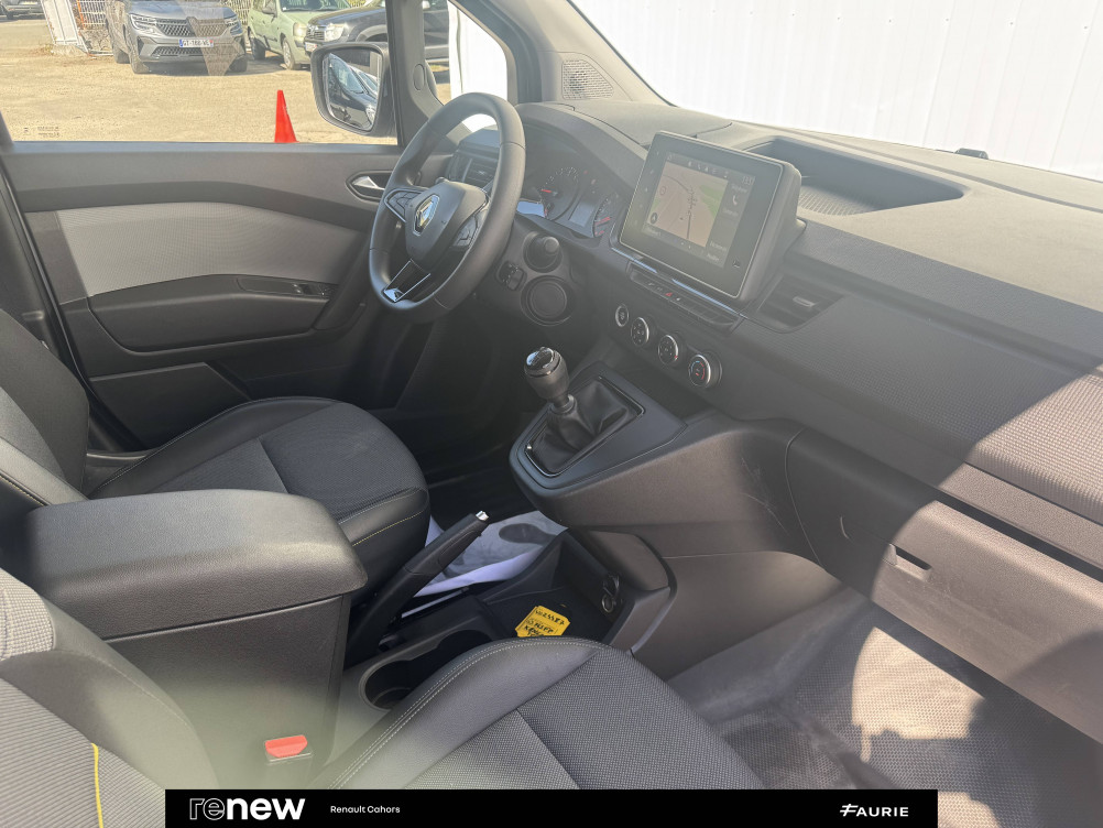 Acheter Renault Kangoo 3 KANGOO VAN TCE 130 EXTRA - 22 5p occasion dans les concessions du Groupe Faurie