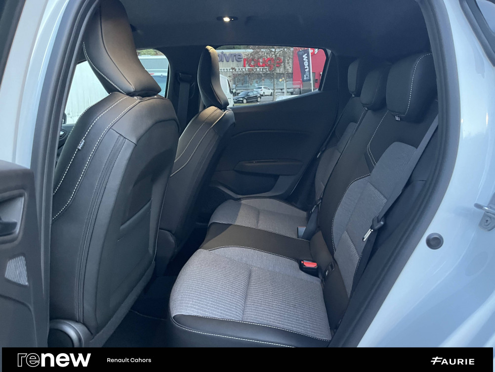 Acheter Renault Clio 5 Clio E-Tech full hybrid 145 ch GSR2 Techno 5p occasion dans les concessions du Groupe Faurie