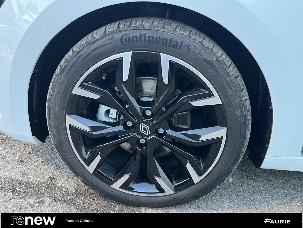 Acheter Renault Clio 5 Clio E-Tech full hybrid 145 ch GSR2 Techno 5p occasion dans les concessions du Groupe Faurie
