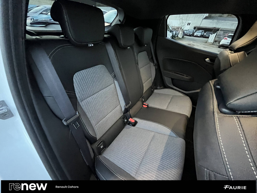 Acheter Renault Clio 5 Clio E-Tech full hybrid 145 ch GSR2 Techno 5p occasion dans les concessions du Groupe Faurie