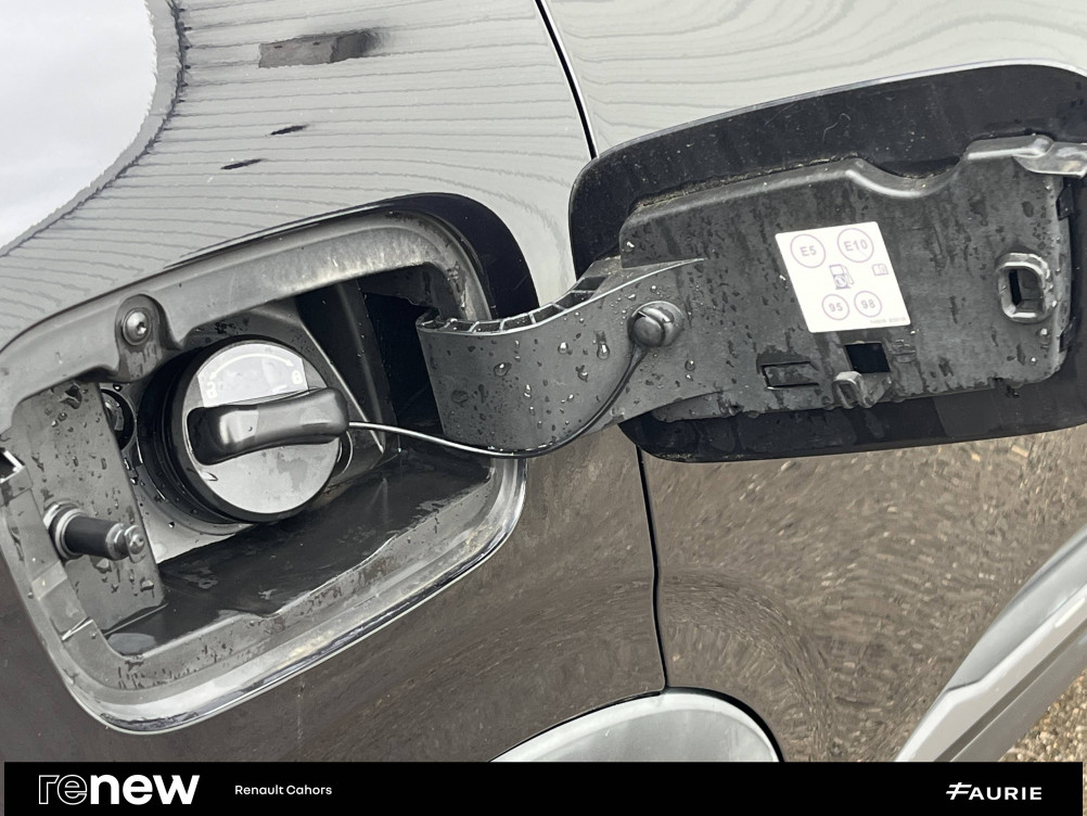 Acheter Renault Arkana Arkana E-Tech hybride 145 R.S. Line Fast Track 5p occasion dans les concessions du Groupe Faurie