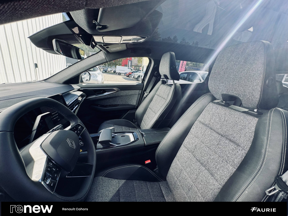 Acheter Renault Espace 6 Espace E-Tech full hybrid 200 GSR2 Techno 5p occasion dans les concessions du Groupe Faurie