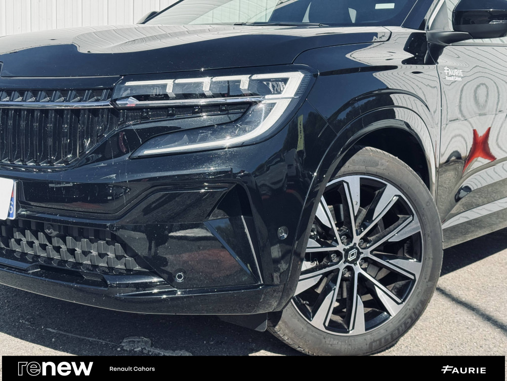 Acheter Renault Espace 6 Espace E-Tech full hybrid 200 GSR2 Techno 5p occasion dans les concessions du Groupe Faurie