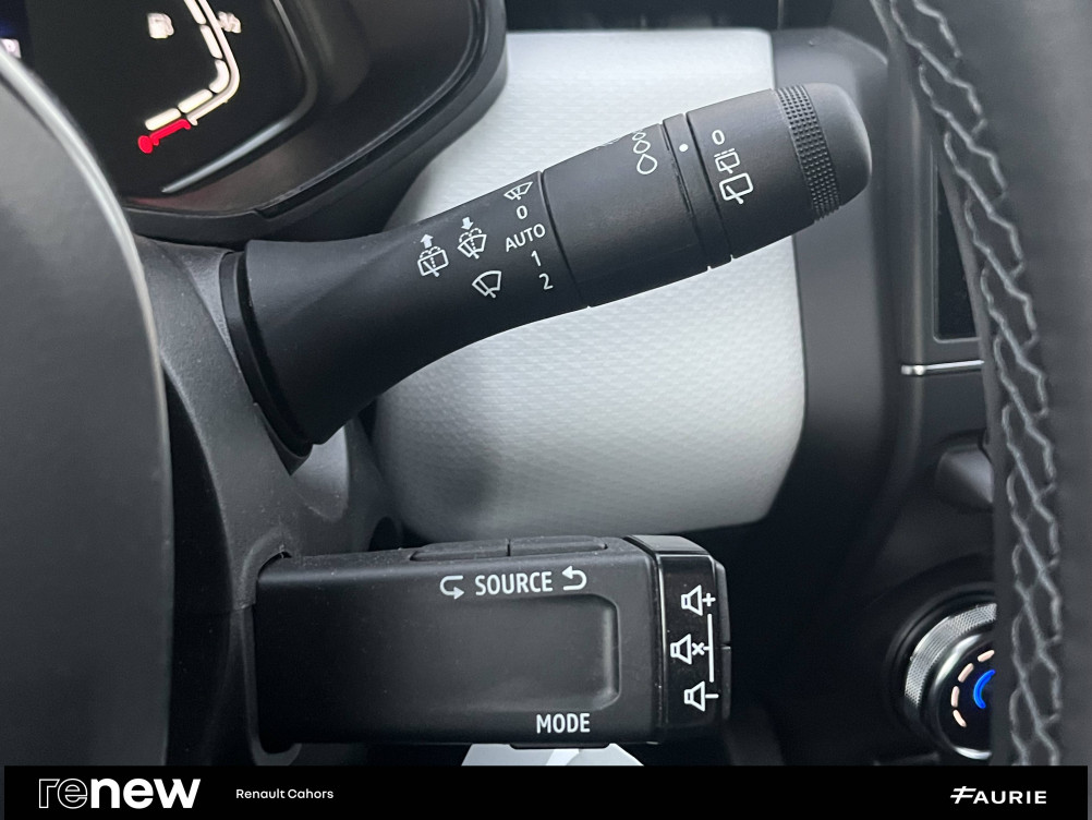 Acheter Renault Clio 5 Clio E-Tech full hybrid 145 Evolution 5p occasion dans les concessions du Groupe Faurie