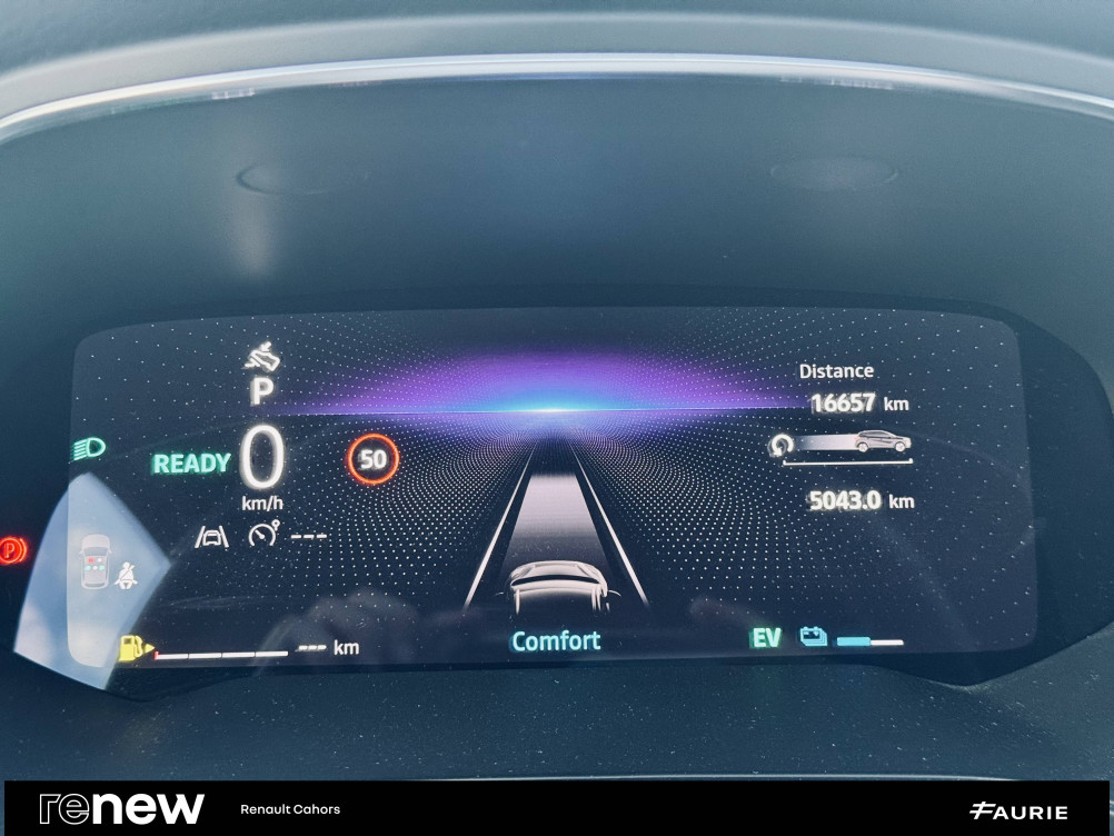 Acheter Renault Captur 2 Captur E-Tech full hybrid 145 ch esprit Alpine 5p occasion dans les concessions du Groupe Faurie