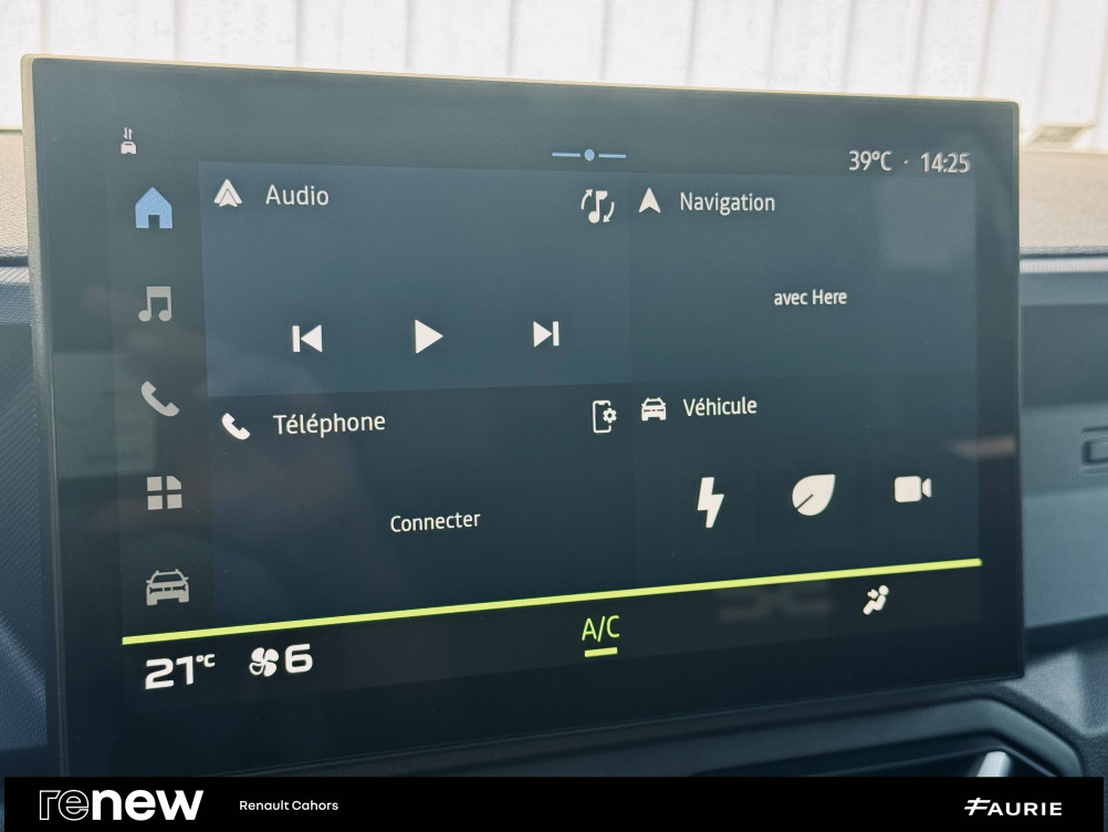 Acheter Dacia Duster Duster Hybrid 140 Journey 5p occasion dans les concessions du Groupe Faurie