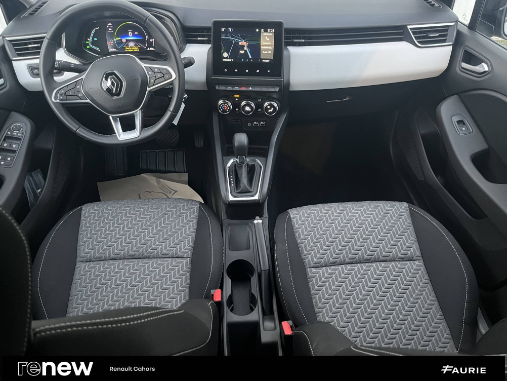 Acheter Renault Clio 5 Clio E-Tech full hybrid 145 Evolution 5p occasion dans les concessions du Groupe Faurie