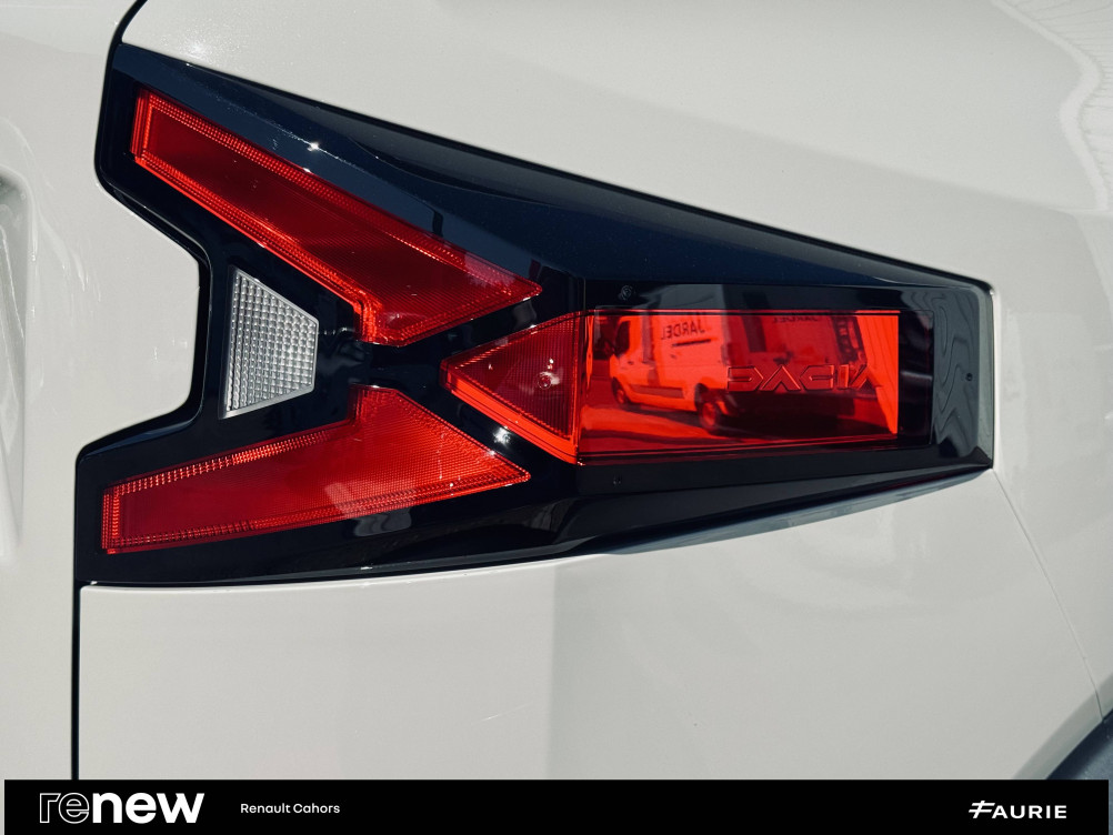 Acheter Dacia Duster Duster Hybrid 140 Journey 5p occasion dans les concessions du Groupe Faurie