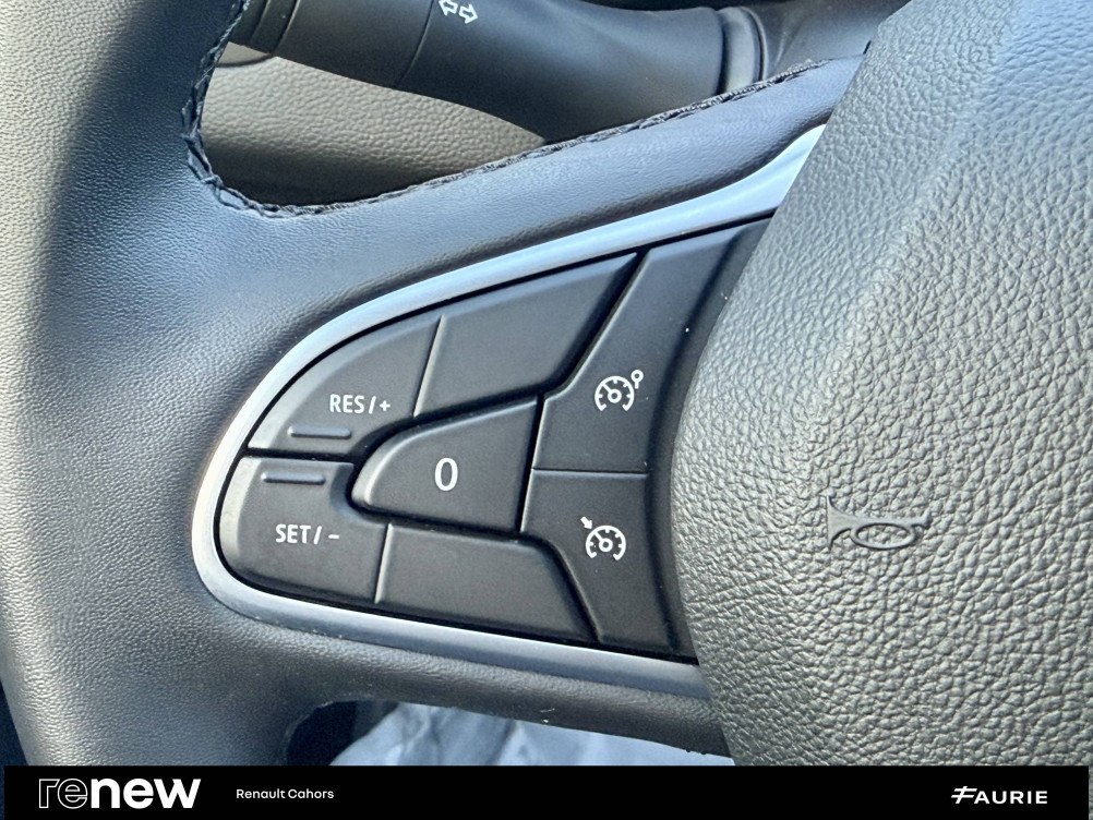 Acheter Renault Megane 4 Mégane IV Berline TCe 115 FAP Zen 5p occasion dans les concessions du Groupe Faurie