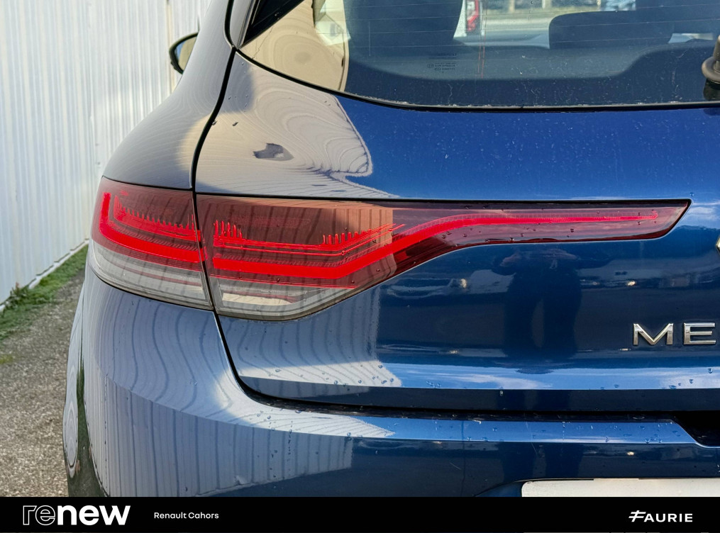 Acheter Renault Megane 4 Mégane IV Berline TCe 115 FAP Zen 5p occasion dans les concessions du Groupe Faurie