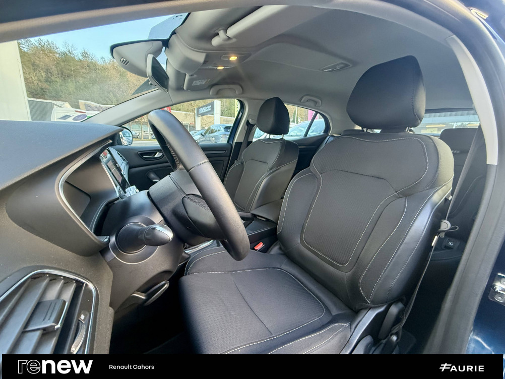 Acheter Renault Megane 4 Mégane IV Berline TCe 115 FAP Zen 5p occasion dans les concessions du Groupe Faurie