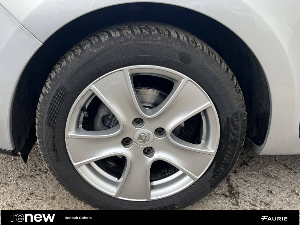 Acheter Renault Clio 4 Clio Estate IV TCe 90 Energy Intens 5p occasion dans les concessions du Groupe Faurie