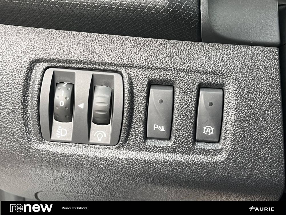 Acheter Renault Clio 4 Clio Estate IV TCe 90 Energy Intens 5p occasion dans les concessions du Groupe Faurie