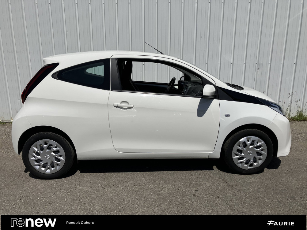 Acheter Toyota Aygo Aygo 1.0 VVT-i x-play 3p occasion dans les concessions du Groupe Faurie