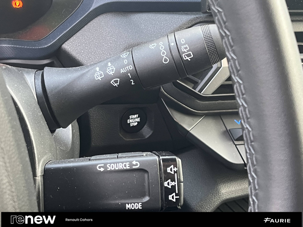 Acheter Dacia Duster Duster Hybrid 140 Journey 5p occasion dans les concessions du Groupe Faurie