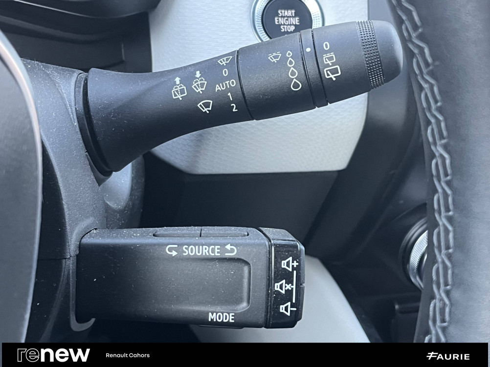 Acheter Renault Clio 5 Clio E-Tech full hybrid 145 Techno 5p occasion dans les concessions du Groupe Faurie