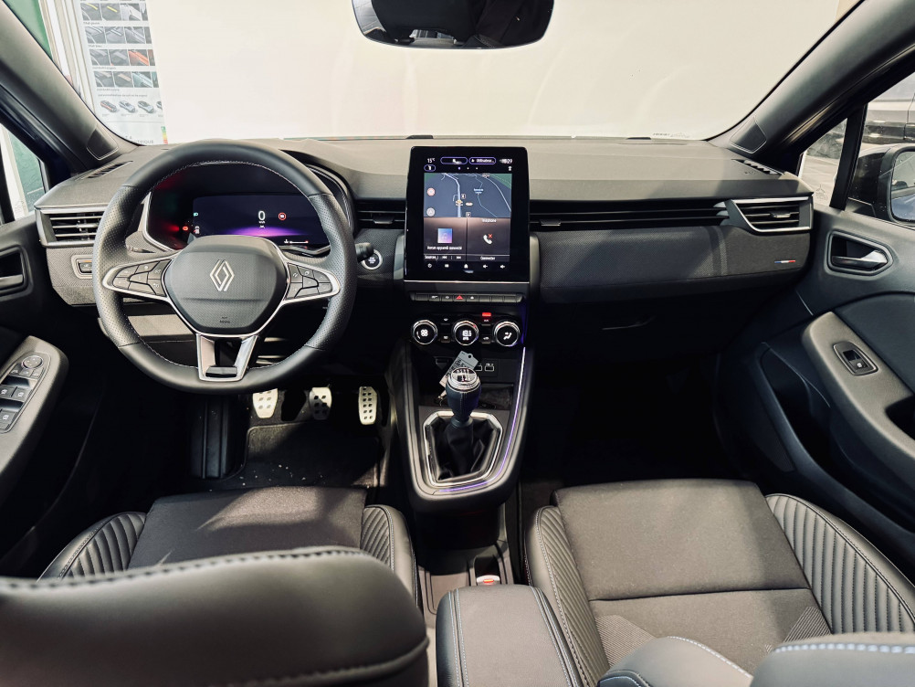 Acheter Renault Clio 5 Clio TCe 90 ch GSR2 Esprit Alpine 5p neuf dans les concessions du Groupe Faurie