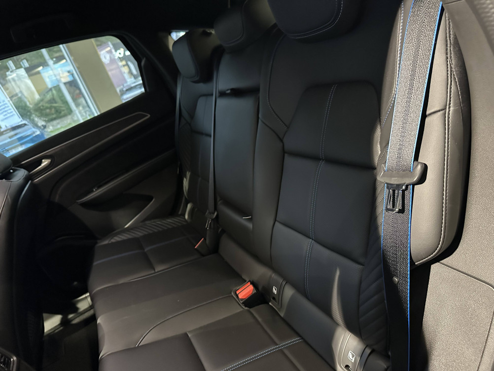 Acheter Renault Arkana Arkana E-Tech full hybrid 145 GSR2 esprit Alpine 5p neuf dans les concessions du Groupe Faurie