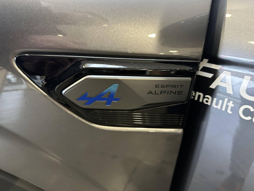 Acheter Renault Arkana Arkana E-Tech full hybrid 145 GSR2 esprit Alpine 5p neuf dans les concessions du Groupe Faurie