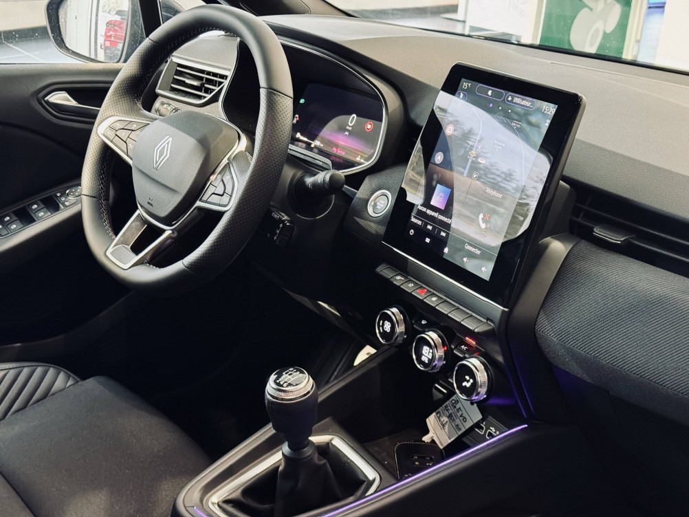 Acheter Renault Clio 5 Clio TCe 90 ch GSR2 Esprit Alpine 5p neuf dans les concessions du Groupe Faurie