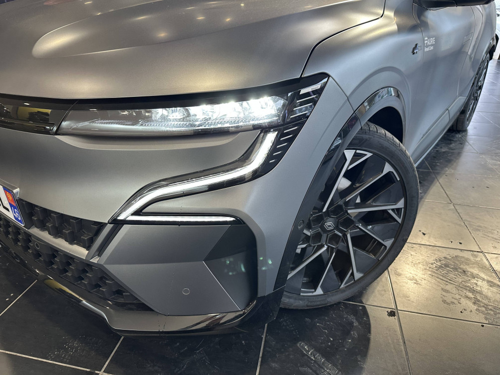 Acheter Renault Megane E-Tech Megane E-Tech 220 ch autonomie confort esprit Alpine 5p neuf dans les concessions du Groupe Faurie