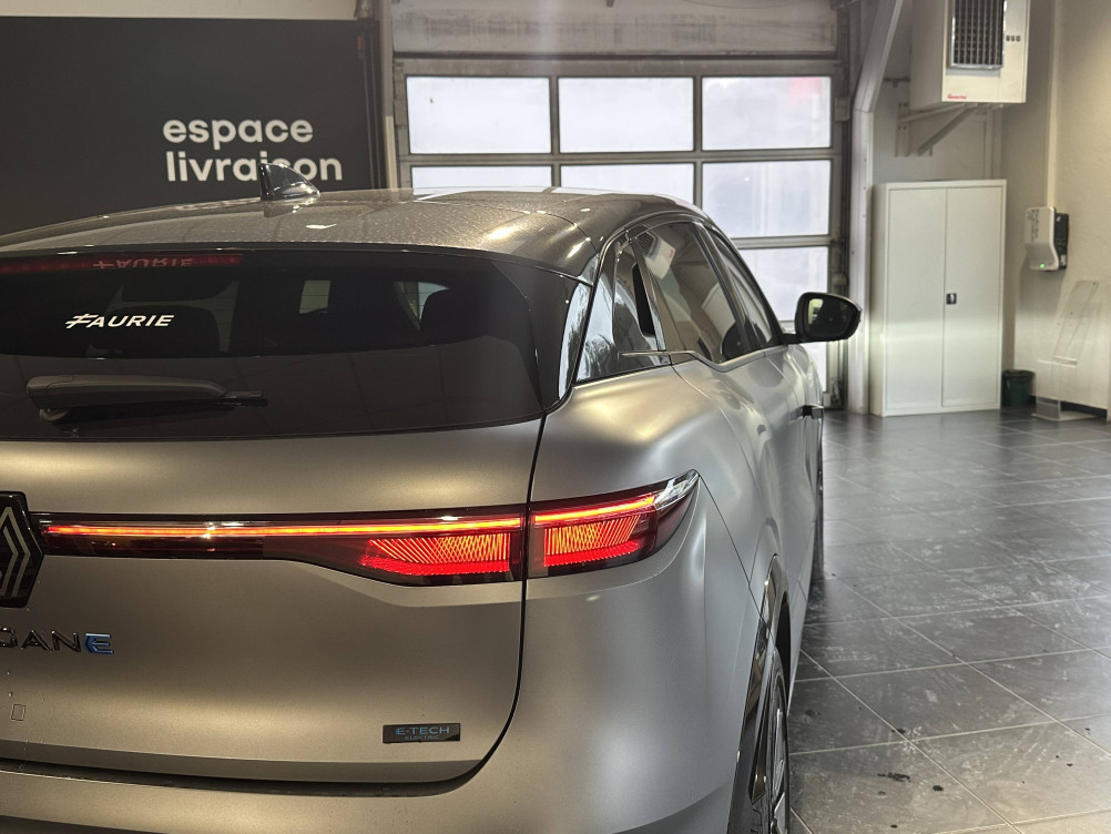 Acheter Renault Megane E-Tech Megane E-Tech 220 ch autonomie confort esprit Alpine 5p neuf dans les concessions du Groupe Faurie