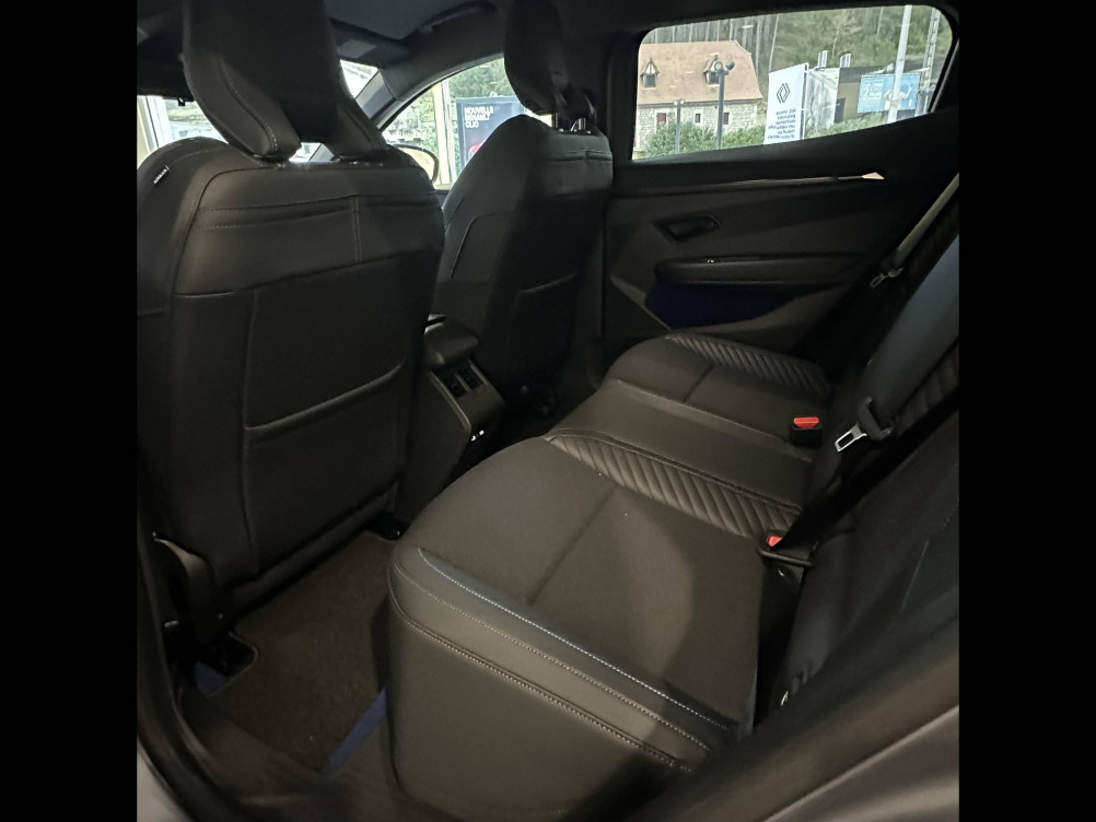 Acheter Renault Megane E-Tech Megane E-Tech 220 ch autonomie confort esprit Alpine 5p neuf dans les concessions du Groupe Faurie