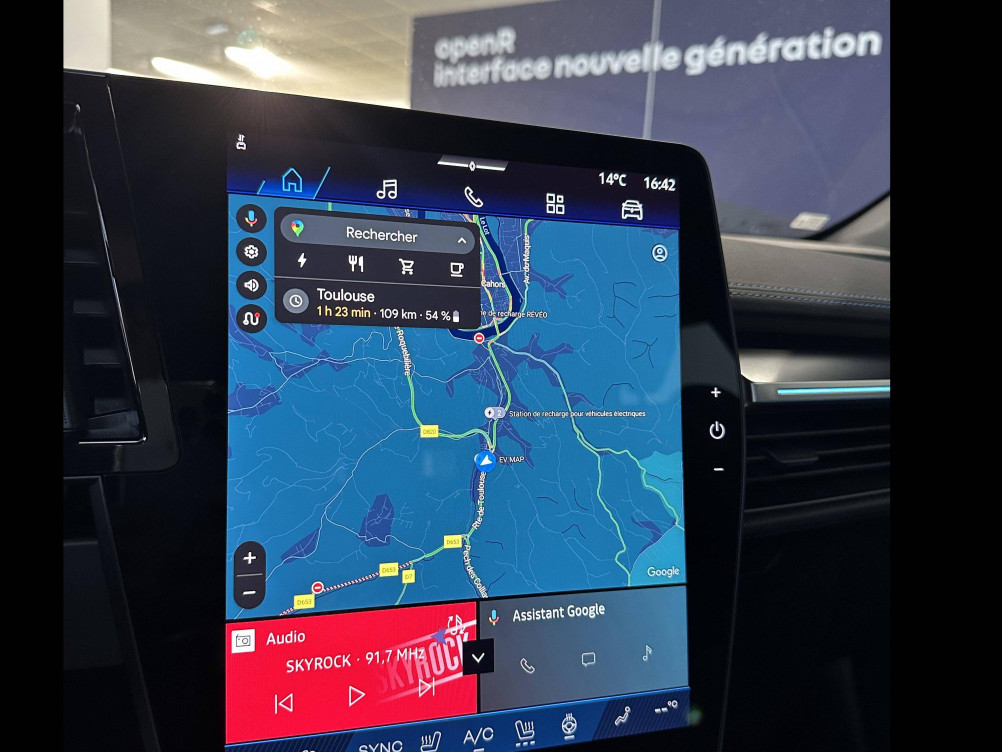 Acheter Renault Megane E-Tech Megane E-Tech 220 ch autonomie confort esprit Alpine 5p neuf dans les concessions du Groupe Faurie