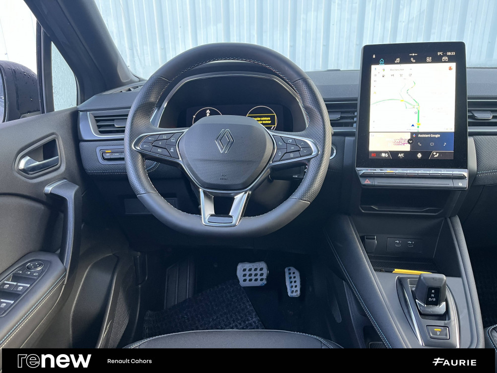 Acheter Renault Captur 2 Captur E-Tech full hybrid 160 ch esprit Alpine 5p occasion dans les concessions du Groupe Faurie