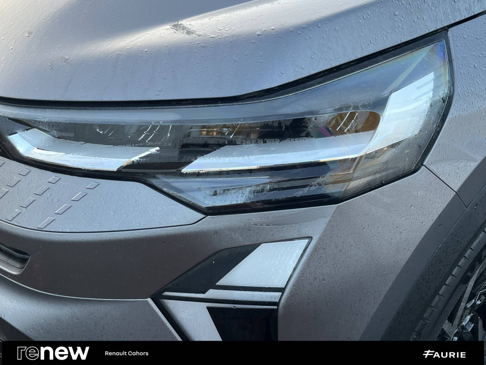 Acheter Renault Captur 2 Captur E-Tech full hybrid 160 ch esprit Alpine 5p occasion dans les concessions du Groupe Faurie