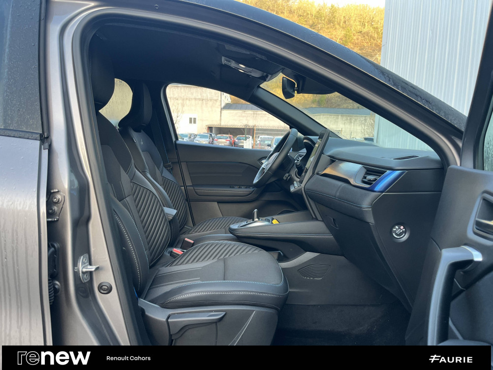 Acheter Renault Captur 2 Captur E-Tech full hybrid 160 ch esprit Alpine 5p occasion dans les concessions du Groupe Faurie