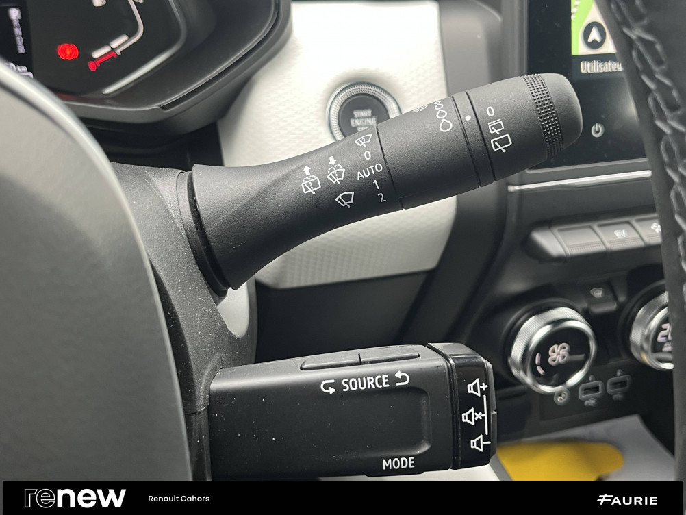 Acheter Renault Clio 5 Clio E-Tech 140 - 21N Intens 5p occasion dans les concessions du Groupe Faurie