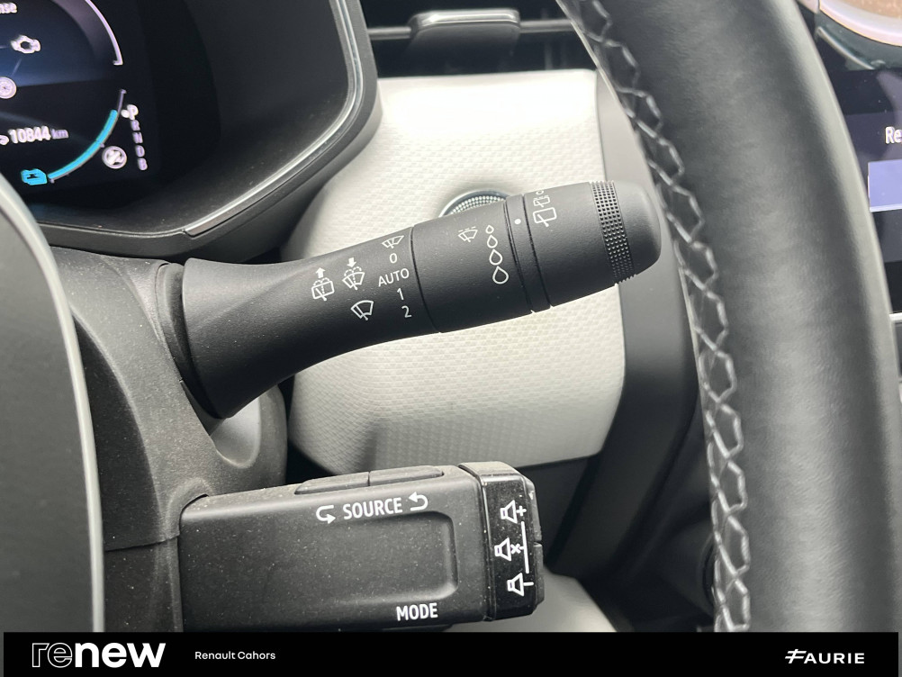 Acheter Renault Clio 5 Clio E-Tech full hybrid 145 Techno 5p occasion dans les concessions du Groupe Faurie