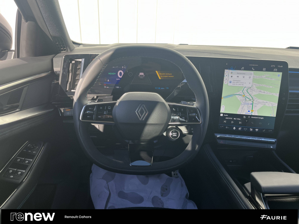 Acheter Renault Espace 6 Espace E-Tech full hybrid 200 GSR2 esprit Alpine 5p occasion dans les concessions du Groupe Faurie