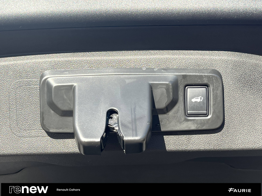 Acheter Renault Espace 6 Espace E-Tech full hybrid 200 GSR2 esprit Alpine 5p occasion dans les concessions du Groupe Faurie