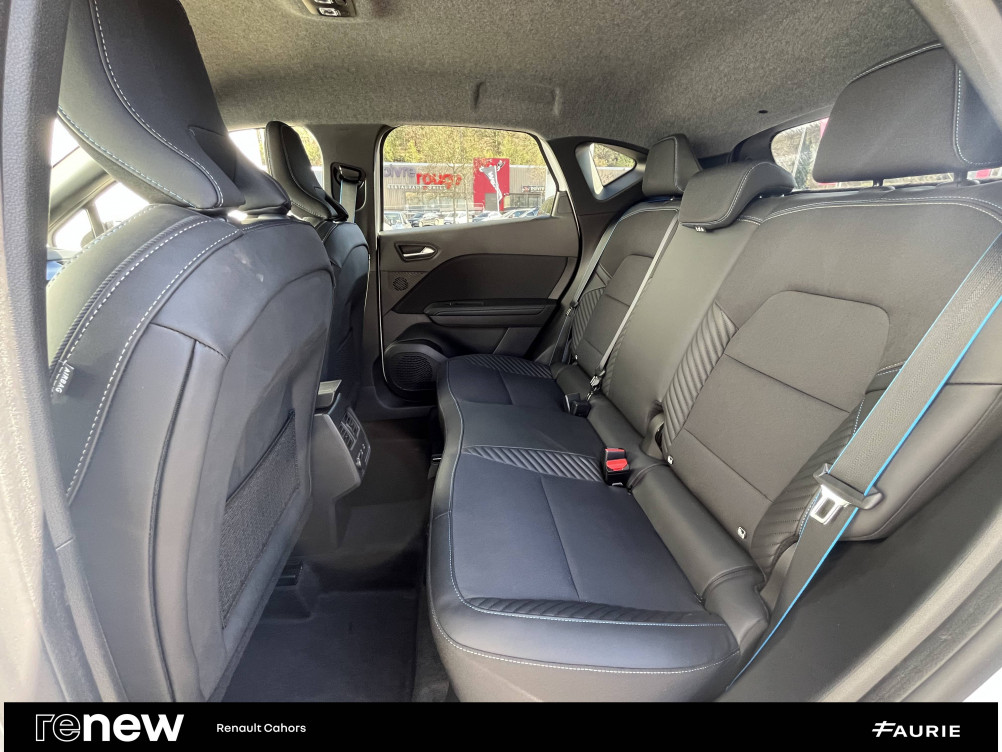 Acheter Renault Captur 2 Captur E-Tech full hybrid 145 ch esprit Alpine 5p occasion dans les concessions du Groupe Faurie