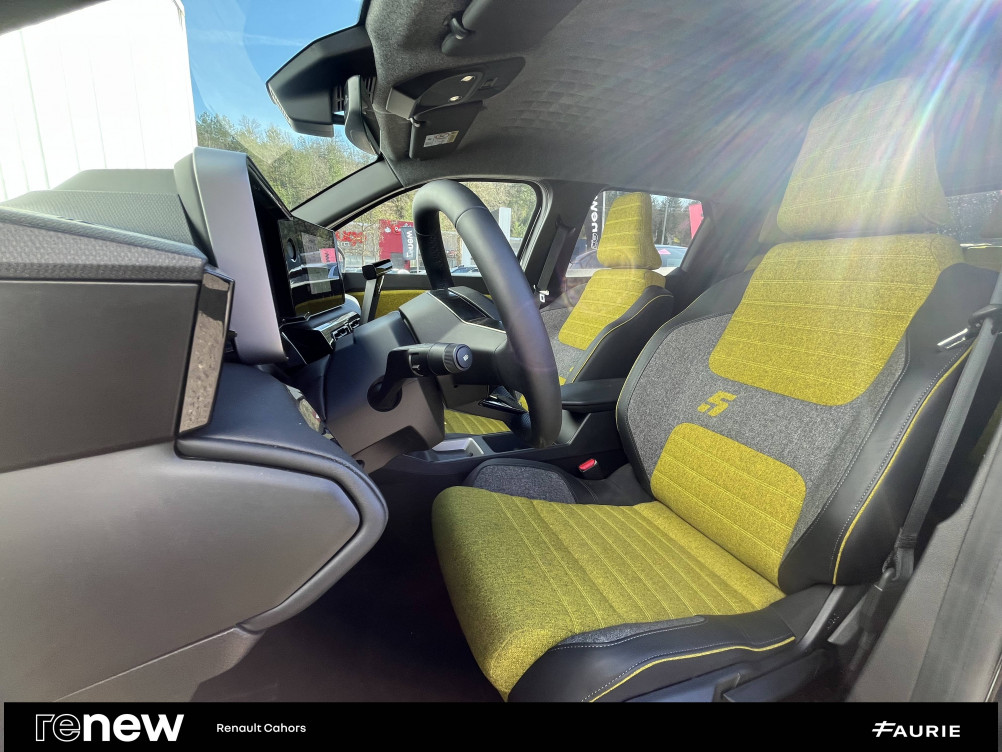 Acheter Renault Renault 5 Renault 5 E-Tech Electrique 150 ch autonomie confort Iconic cinq 5p occasion dans les concessions du Groupe Faurie