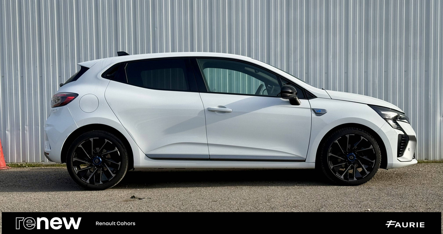 Acheter Renault Clio 5 Clio TCe 90 Esprit Alpine 5p occasion dans les concessions du Groupe Faurie