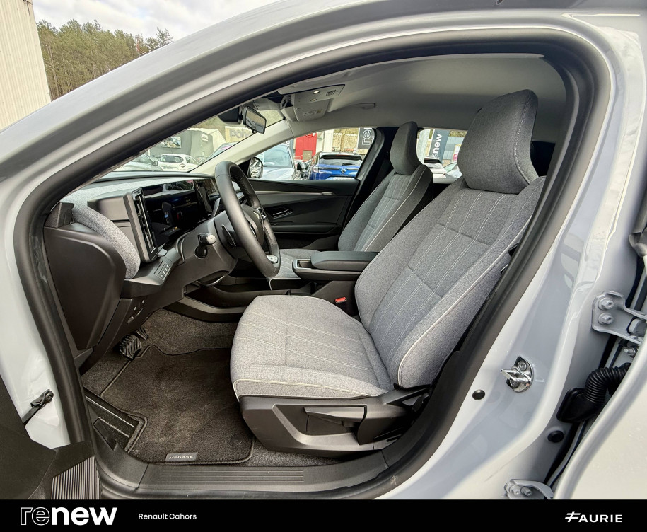 Acheter Renault Megane E-Tech Megane E-Tech EV40 130ch standard charge Equilibre 5p occasion dans les concessions du Groupe Faurie