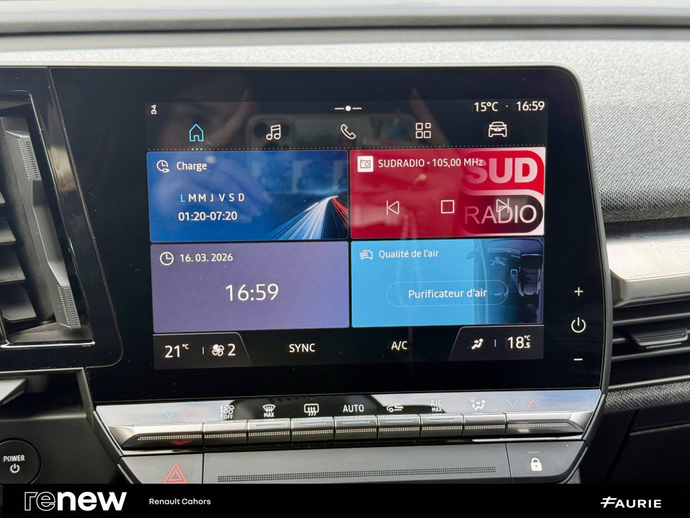 Acheter Renault Megane E-Tech Megane E-Tech EV40 130ch standard charge Equilibre 5p occasion dans les concessions du Groupe Faurie