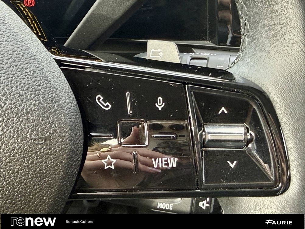 Acheter Renault Megane E-Tech Megane E-Tech EV40 130ch standard charge Equilibre 5p occasion dans les concessions du Groupe Faurie