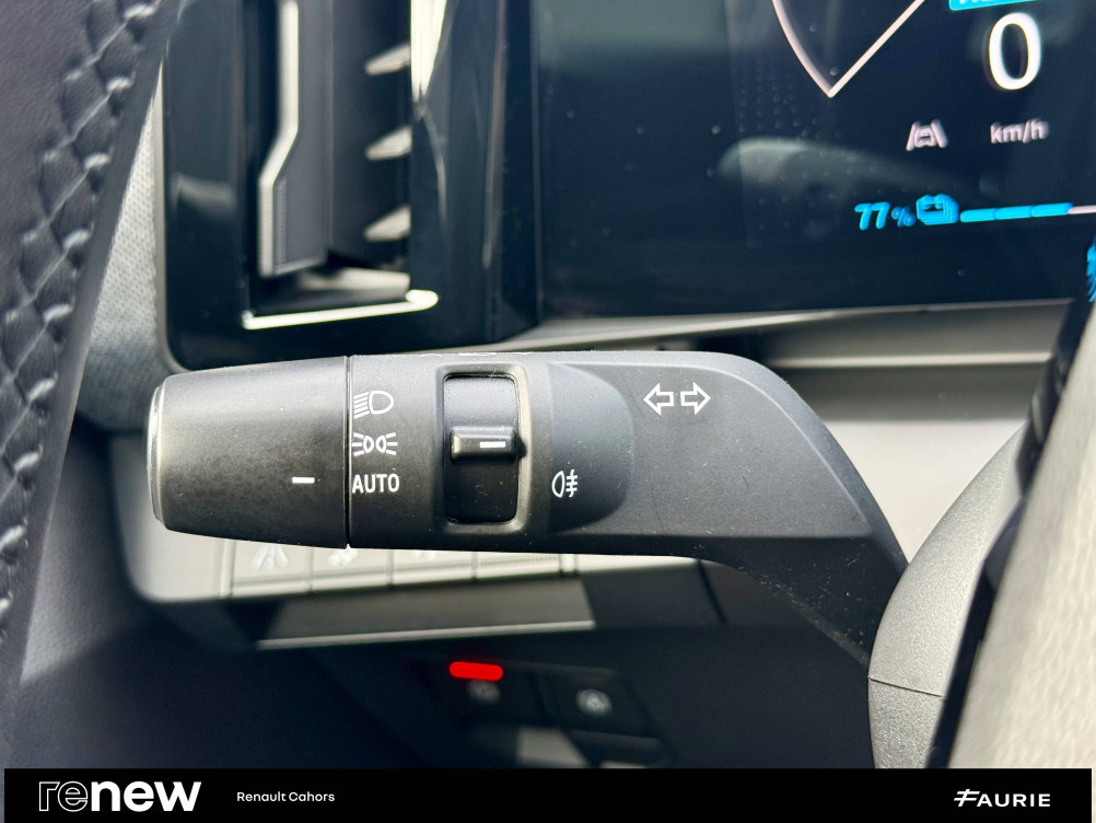 Acheter Renault Megane E-Tech Megane E-Tech EV40 130ch standard charge Equilibre 5p occasion dans les concessions du Groupe Faurie