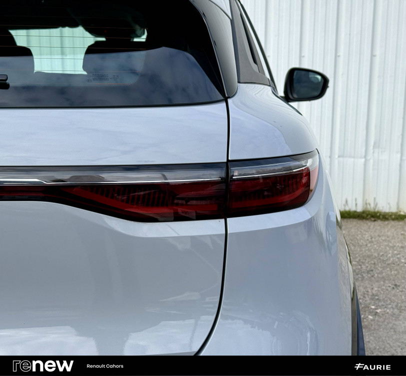 Acheter Renault Megane E-Tech Megane E-Tech EV40 130ch standard charge Equilibre 5p occasion dans les concessions du Groupe Faurie