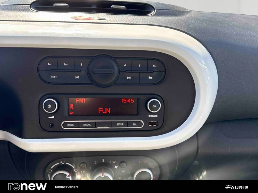 Acheter Renault Twingo 3 Twingo III 0.9 TCe 90 Energy E6C Intens 5p occasion dans les concessions du Groupe Faurie